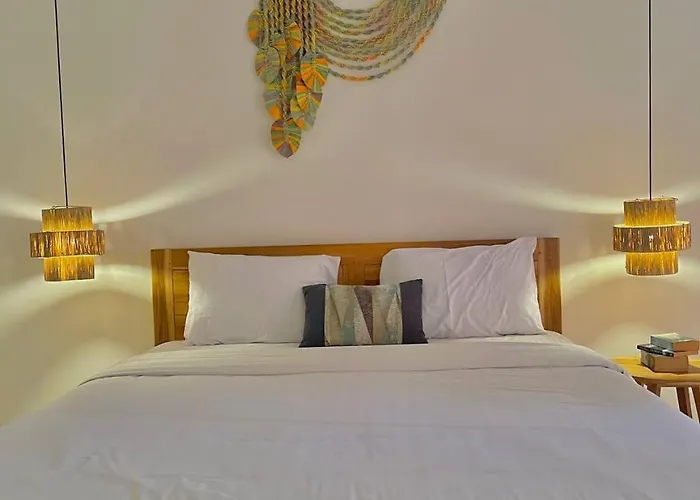 别墅 Location! 2br Villa, 5 Mins To & Hotspots *