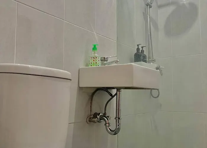 Location! 2br Villa, 5 Mins To & Hotspots 别墅 坎古